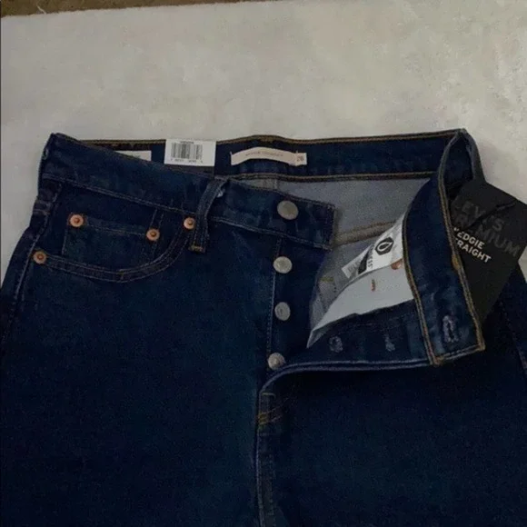 Wedgie High Waist Ankle Straight Leg Jeans​